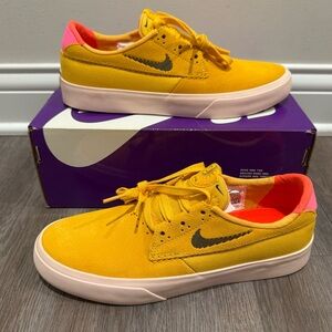 Nike SB Shane T Pollen Yellow Low Top Sneakers